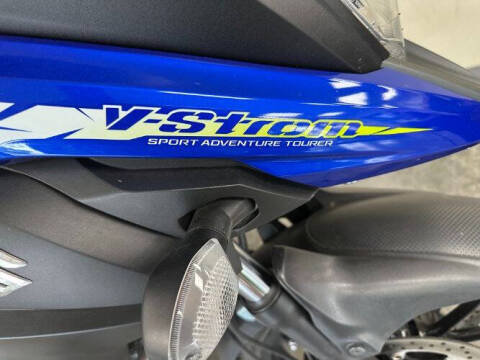 2023 Suzuki V-Strom