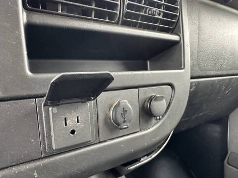 2020 Chevrolet Express 2500