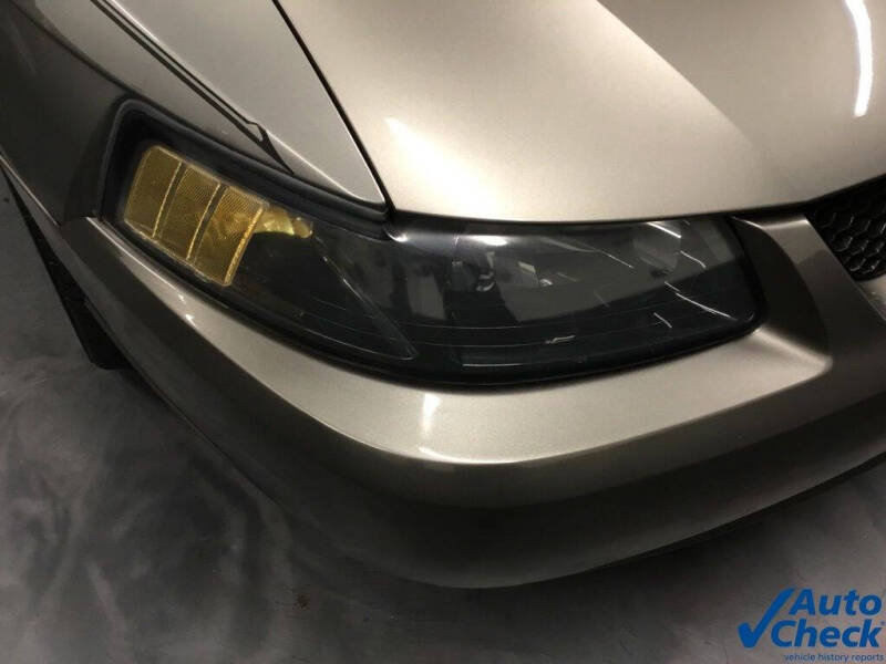 2001 Ford Mustang GT