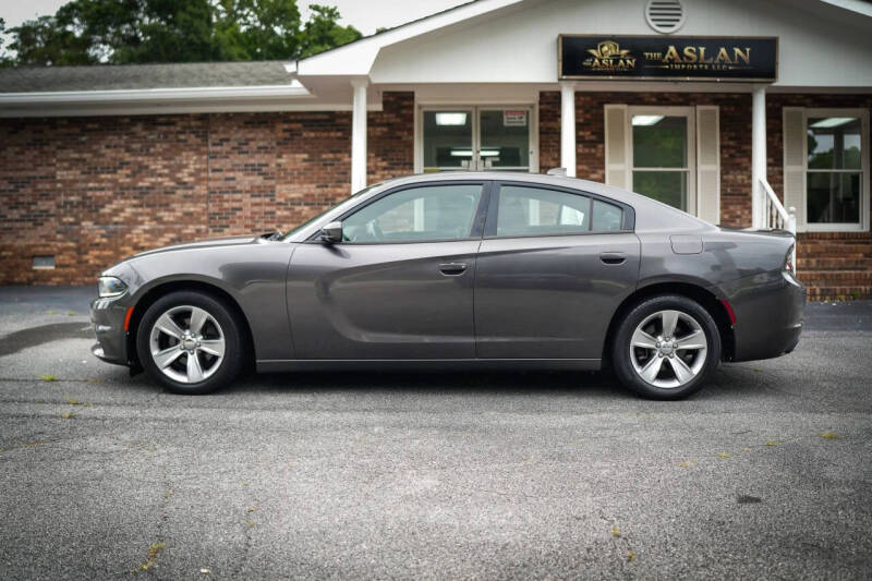 2017 Dodge Charger SXT