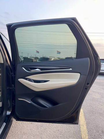 2020 Buick Enclave Essence