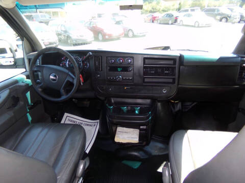 2010 GMC Savana LS 1500