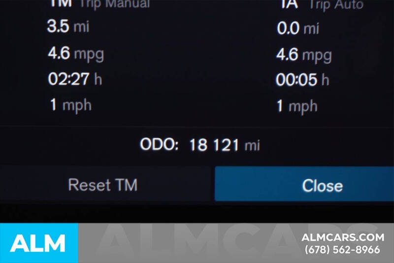 2025 Volvo XC90 B5 Core Bright Theme