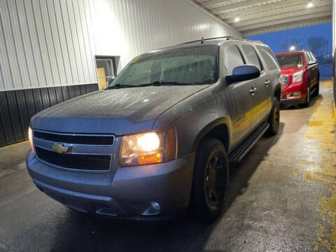 2009 Chevrolet Suburban for sale at Knights Auto Sale in Newark OH