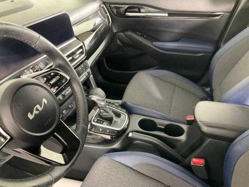 2024 Kia Seltos S