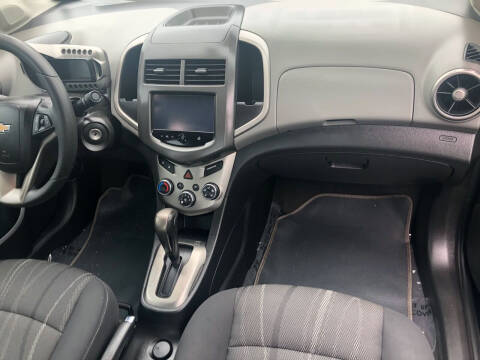 2015 Chevrolet Sonic LT Auto