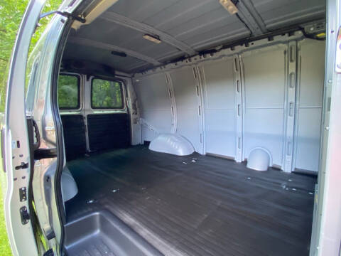 2016 Chevrolet Express 2500