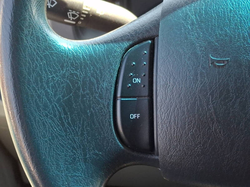 2013 Ford E-Series E-150 XLT