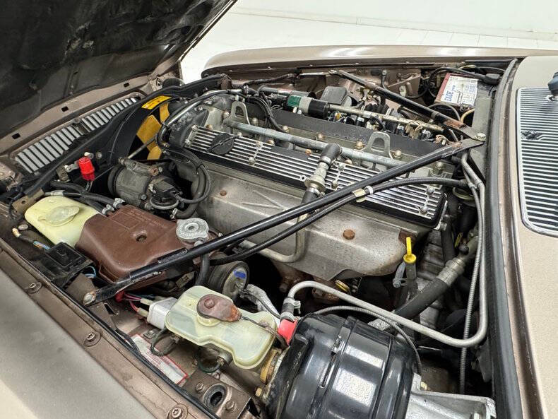 1986 Jaguar XJ-Series XJ6 Vanden Plas