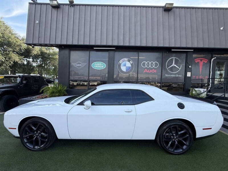 2021 Dodge Challenger SXT