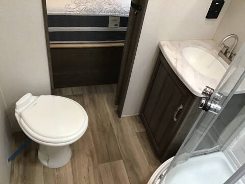 2022 Keystone RV Cougar 24SABWE / 28ft