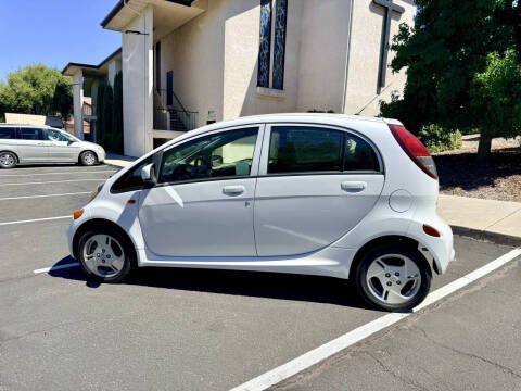 2012 Mitsubishi i-MiEV ES