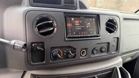 2011 Ford E-Series E-150