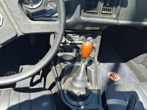 1979 MG coupe