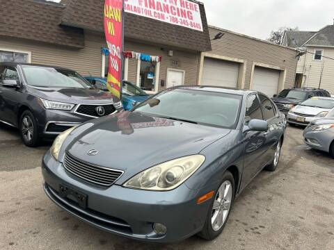 2005 Lexus ES 330 for sale at Global Auto Finance & Lease INC in Maywood IL