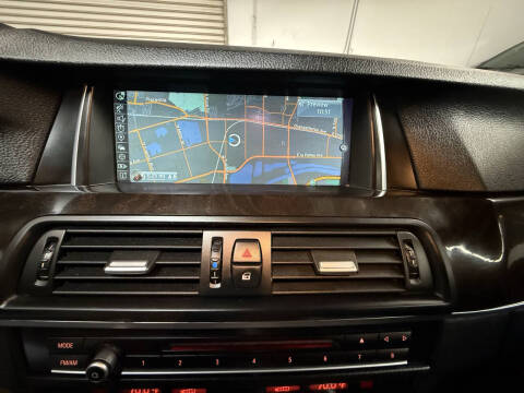 2014 BMW 5 Series 528i