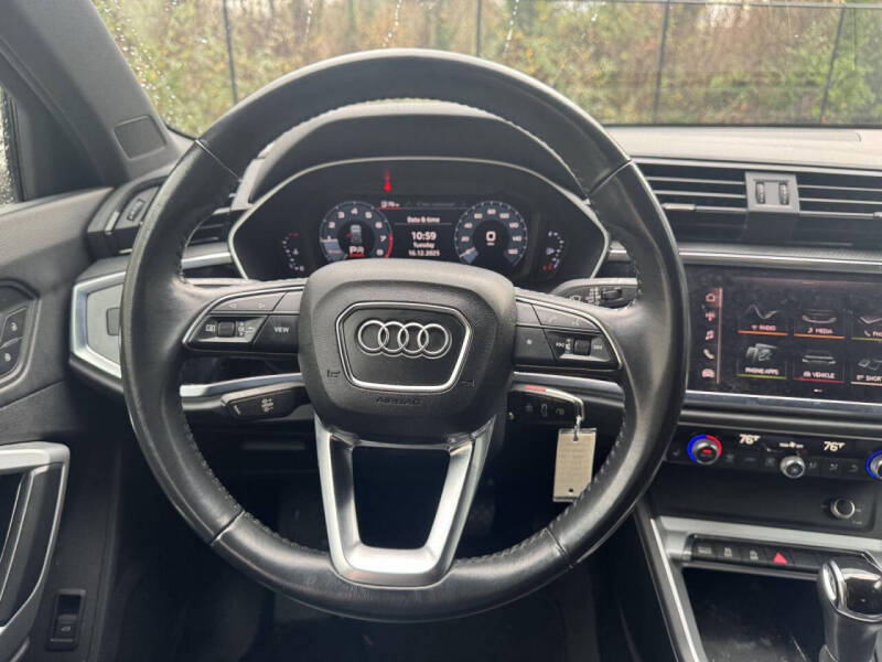 2020 Audi Q3 quattro Premium 45 TFSI