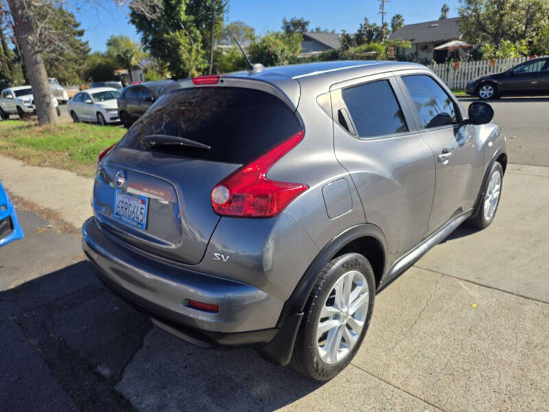 2011 Nissan JUKE SV