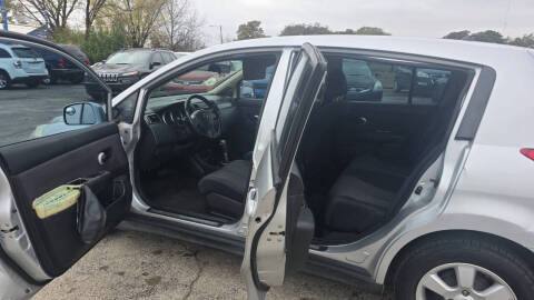 2009 Nissan Versa 1.8 SL