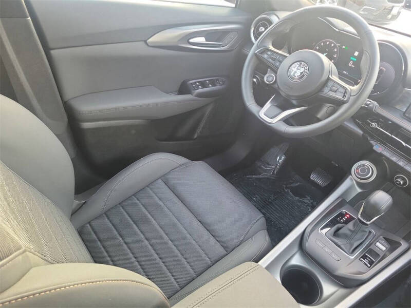 2024 Alfa Romeo Tonale Hybrid Ti