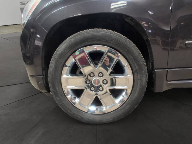 2014 GMC Acadia Denali