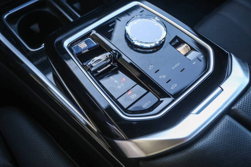 2024 BMW 7 Series 760i xDrive