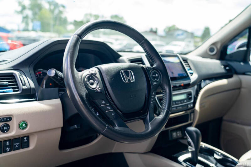 2019 Honda Ridgeline RTL-E