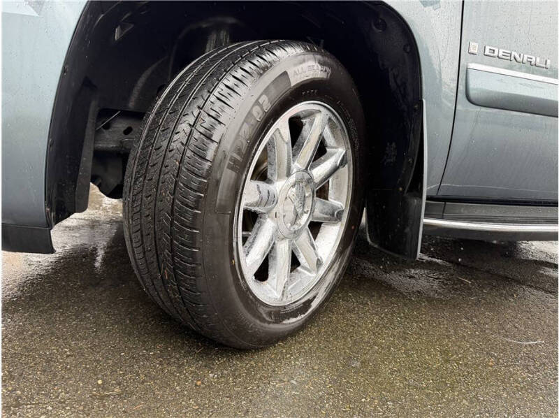 2007 GMC Yukon Denali