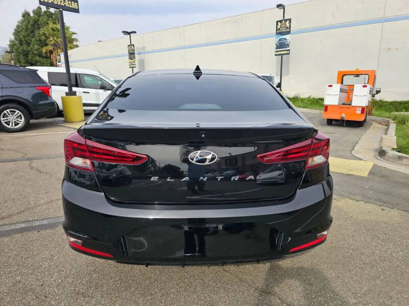 2020 Hyundai Elantra
