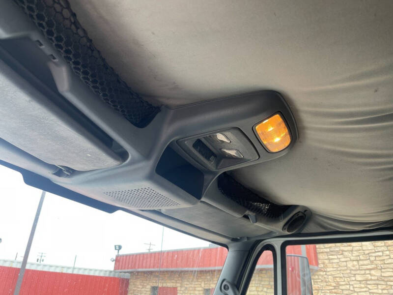 2004 International DuraStar 4300