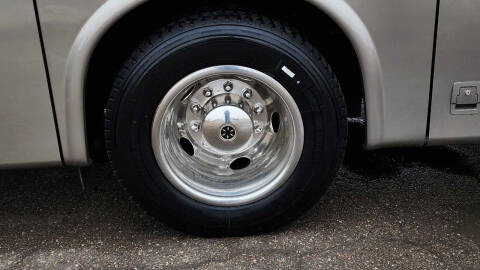 2016 Freightliner XCR Chassis