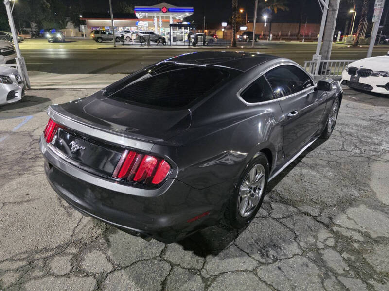 2015 Ford Mustang