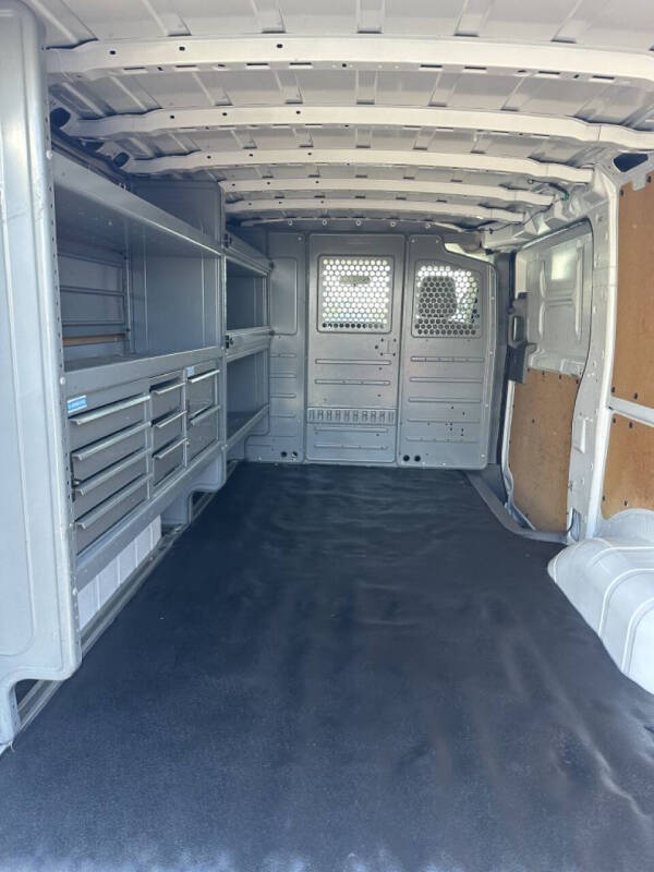 2018 Nissan NV 1500 S