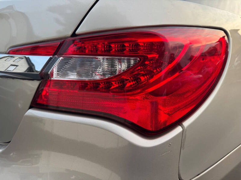 2014 Chrysler 200 Limited