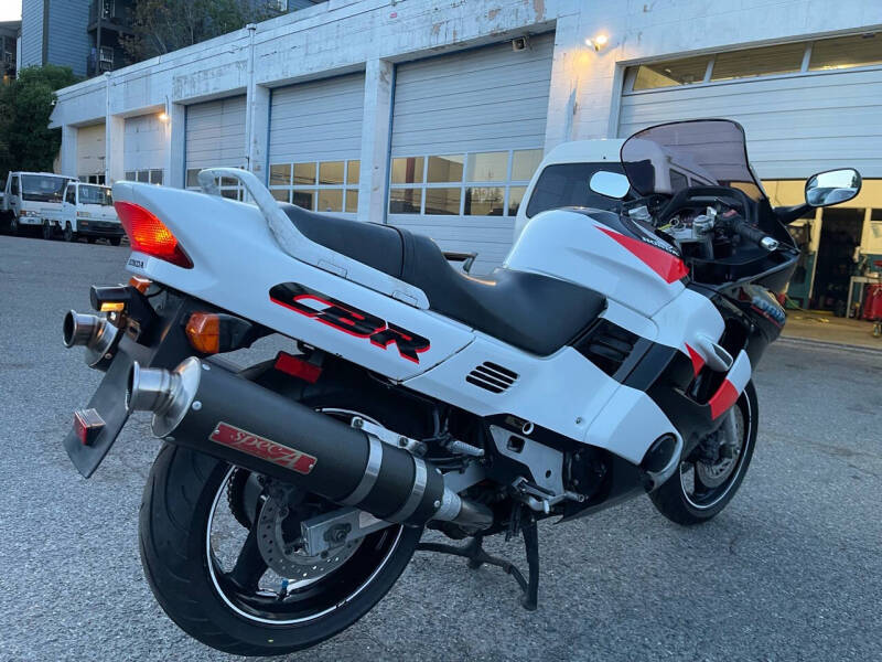 1996 Honda CBR1000F