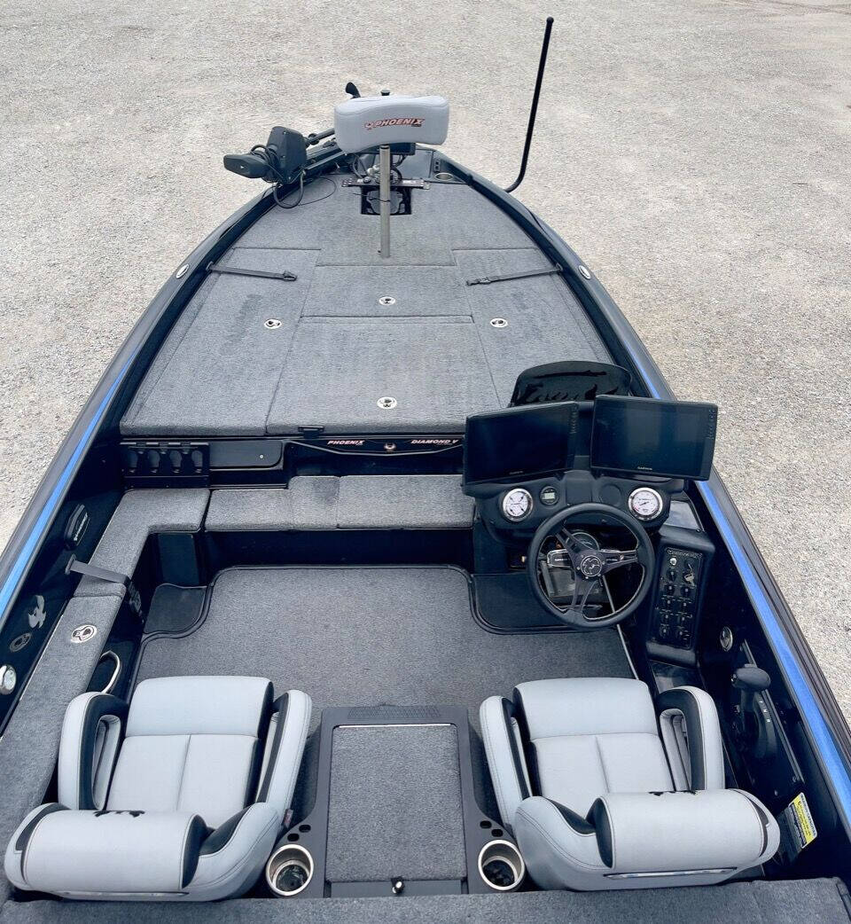 2021 Phoenix 721 Pro XP for sale at Truman Lake Marine in Warsaw, MO