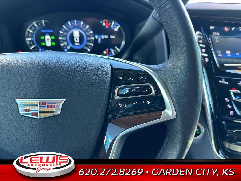 2020 Cadillac Escalade for sale at Lewis Chevrolet of Garden City in Garden City, KS