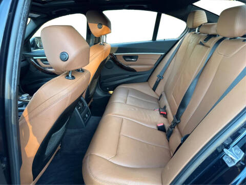 2017 BMW 3 Series 330i xDrive