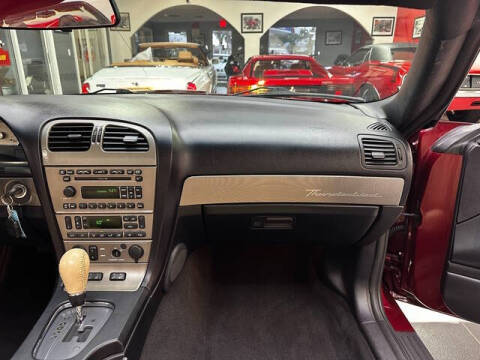 2004 Ford Thunderbird Deluxe