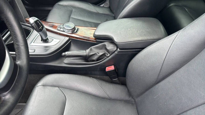 2015 BMW 3 Series 328i xDrive