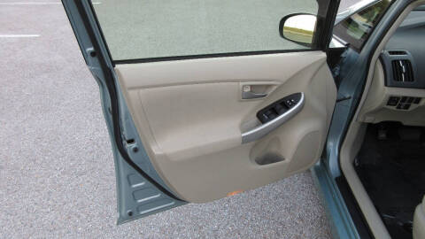 2012 Toyota Prius Two