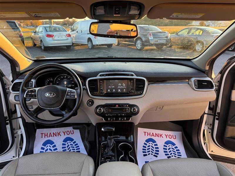 2019 Kia Sorento EX V6