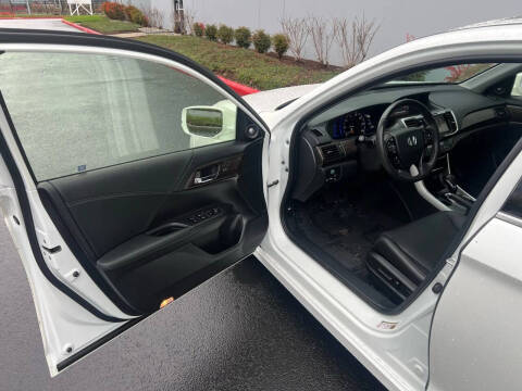 2017 Honda Accord Hybrid Touring