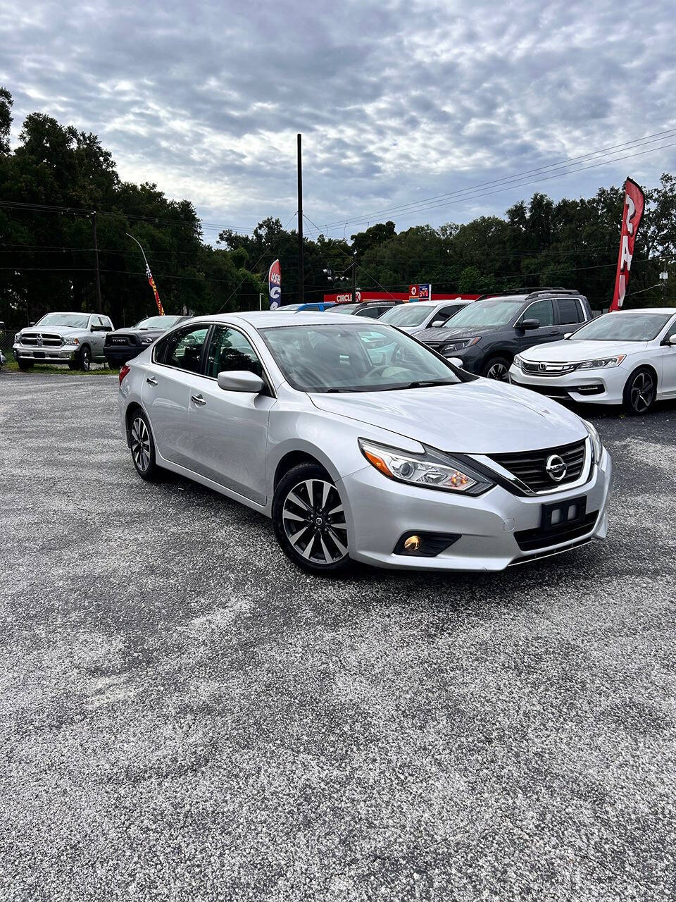 2016 Nissan Altima for sale at GRACELAND AUTO LLC in Thonotosassa, FL