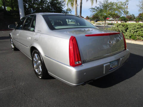 2008 Cadillac DTS Luxury III
