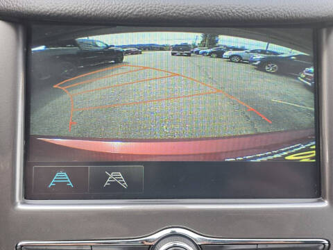 2018 Chevrolet Cruze LT Auto