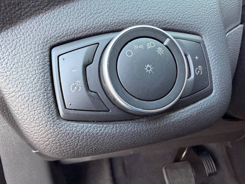 2017 Ford C-MAX Hybrid SE