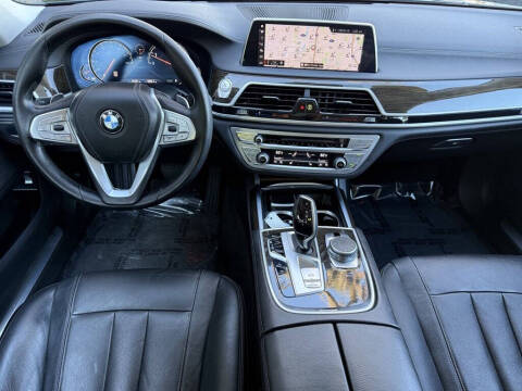 2019 BMW 7 Series 740i xDrive