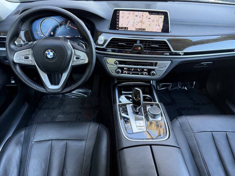 2019 BMW 7 Series 740i xDrive