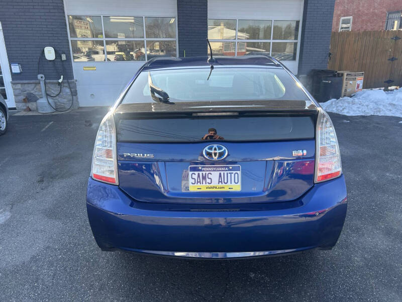 2011 Toyota Prius One